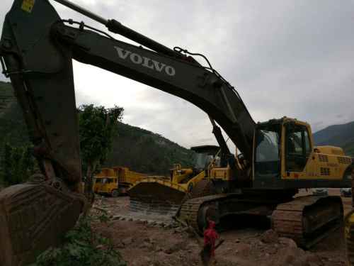 云南出售转让二手13604小时2010年沃尔沃EC460BLC挖掘机