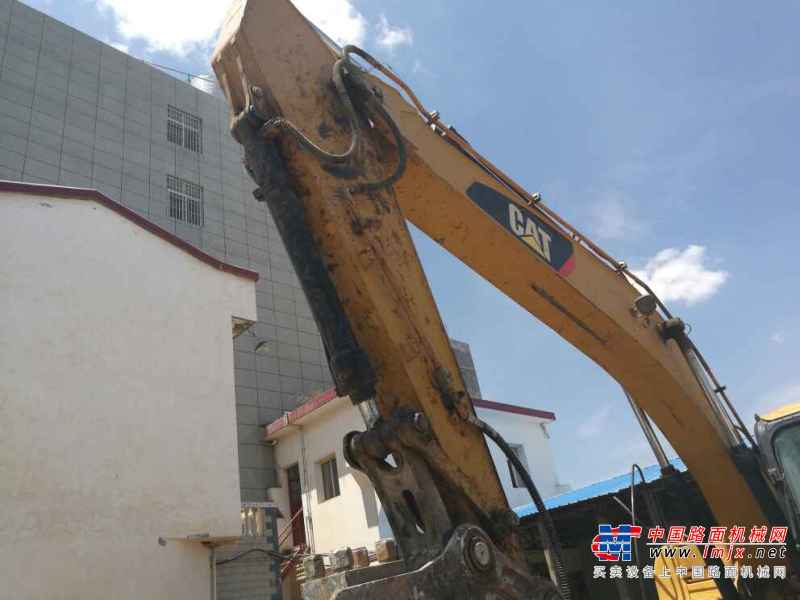 云南出售转让二手11000小时2008年卡特彼勒320D挖掘机