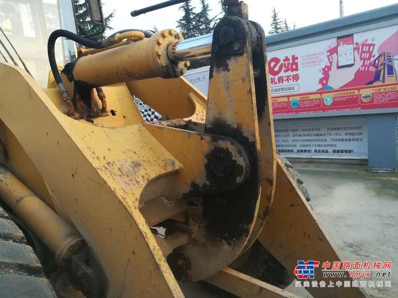 陕西出售转让二手2000小时2010年山工SEM630B装载机