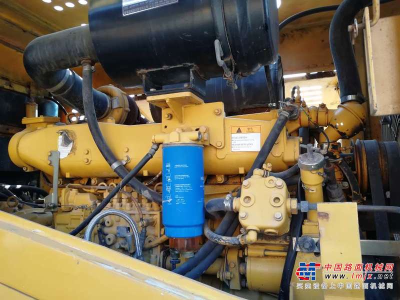 山东出售转让二手1827小时2015年山工ZL50F装载机