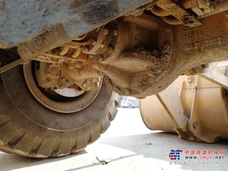 山东出售转让二手102小时2017年山工SEM655D装载机