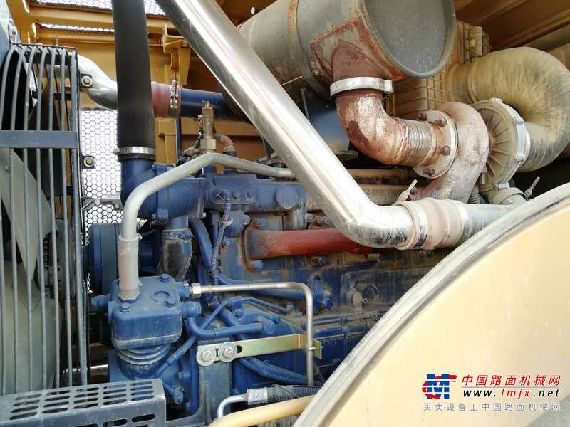 山东出售转让二手102小时2017年山工SEM655D装载机