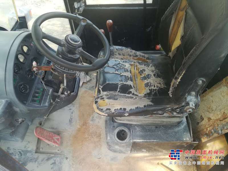 陕西出售转让二手2000小时2013年成工CG955装载机