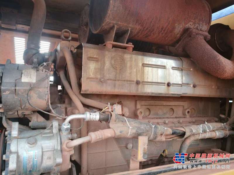 江西出售转让二手7900小时2010年龙工850装载机