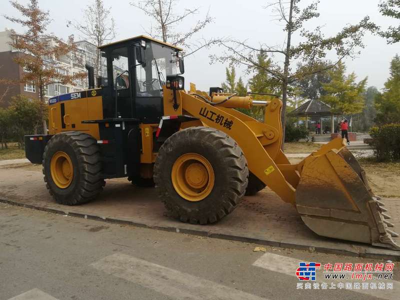 辽宁出售转让二手1000小时2016年山工SEM652B装载机