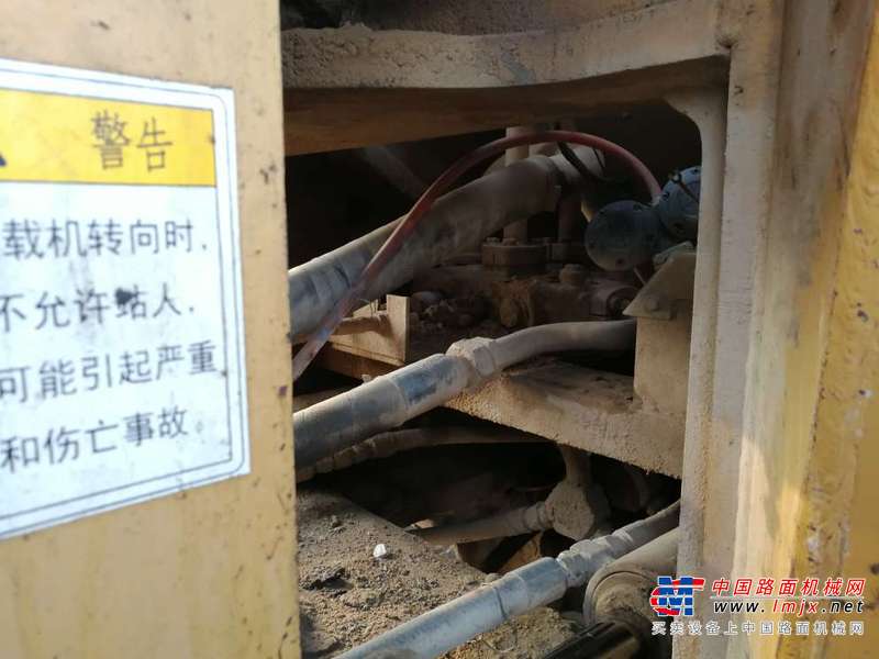 内蒙古出售转让二手4000小时2009年龙工LG855B装载机
