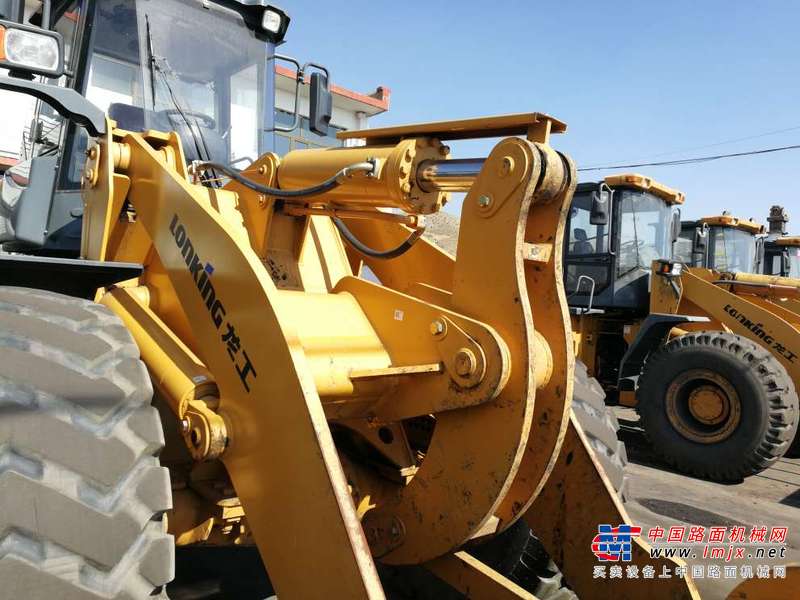 内蒙古出售转让二手150小时2016年龙工LG855N装载机