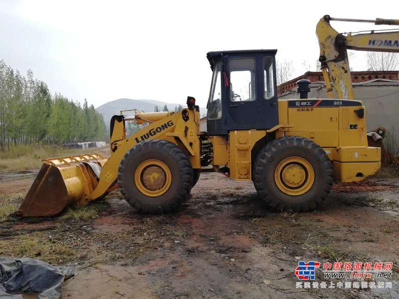 山东出售转让二手3900小时2013年柳工CLG855装载机