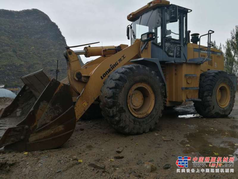 辽宁出售转让二手3900小时2011年龙工LG855B装载机