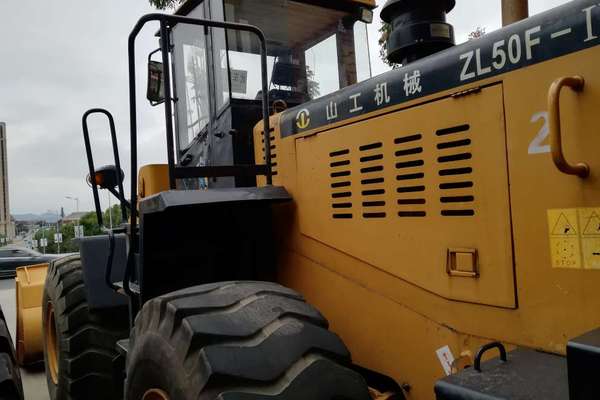 陕西出售转让二手3000小时2013年山工ZL50F装载机