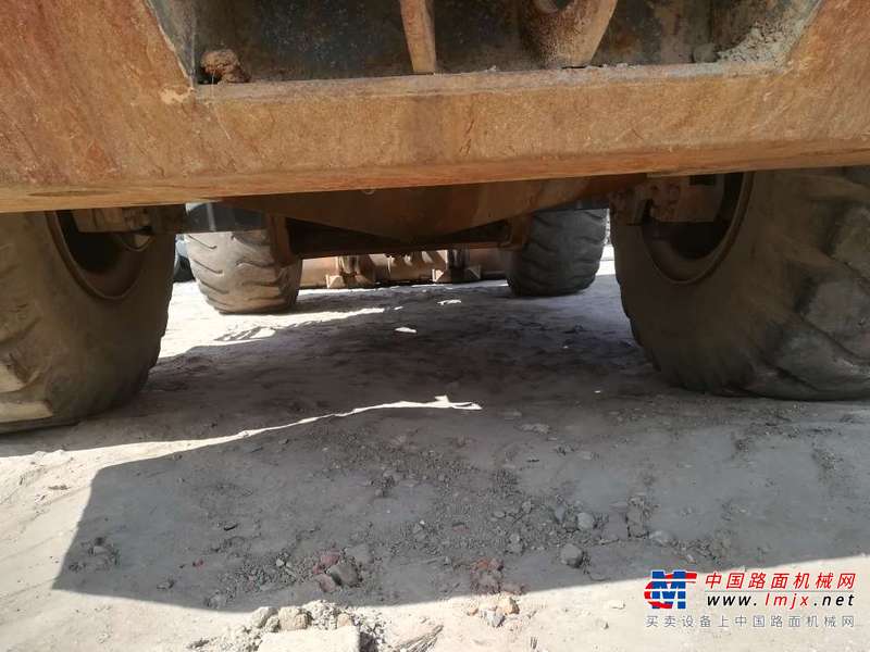 辽宁出售转让二手4000小时2013年龙工LG855D装载机