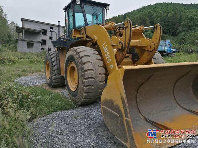 江西出售转让二手5000小时2010年徐工LW520F装载机