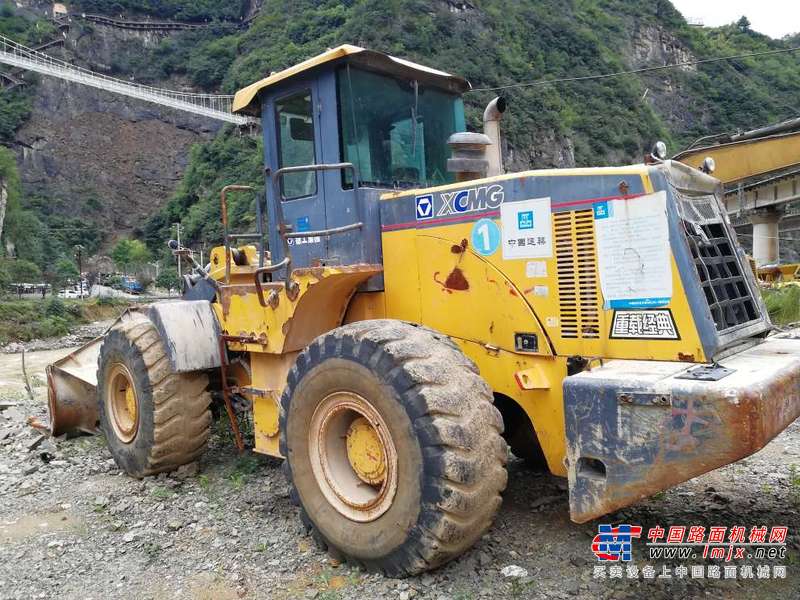 陕西出售转让二手8000小时2010年徐工ZL50G装载机