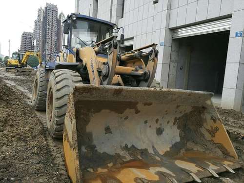 江西出售转让二手6000小时2009年龙工850装载机