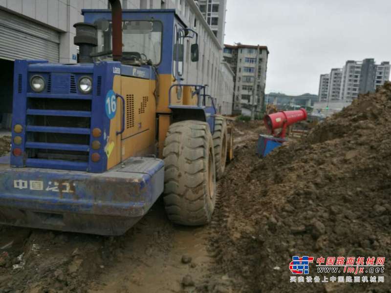 江西出售转让二手6000小时2009年龙工850装载机