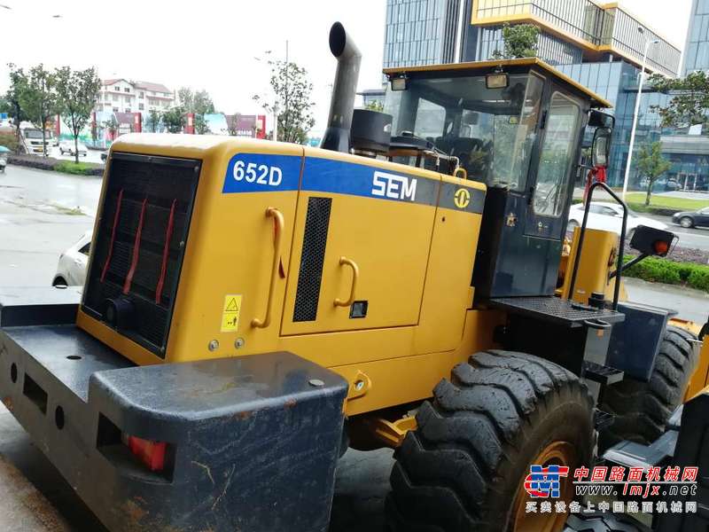 陕西出售转让二手500小时2016年山工SEM652B装载机