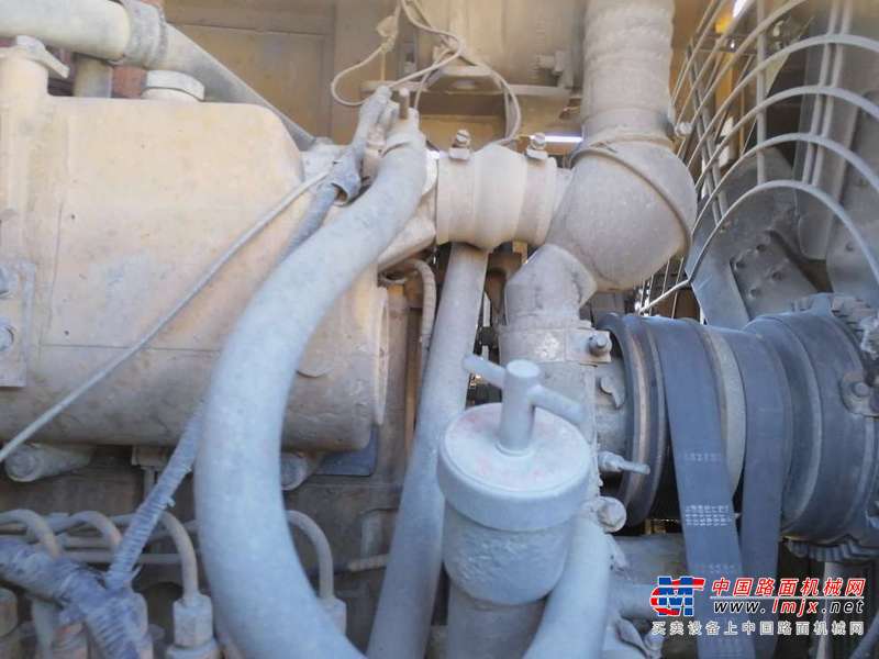 内蒙古出售转让二手6000小时2011年福田雷沃FL955F装载机