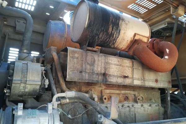 辽宁出售转让二手3000小时2008年龙工LG855装载机