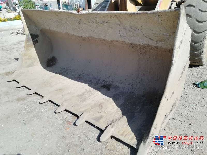 辽宁出售转让二手3000小时2008年龙工LG855装载机