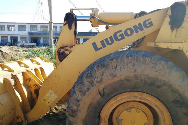 山东出售转让二手3200小时2013年柳工CLG855装载机