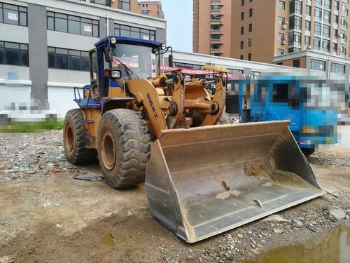 辽宁出售转让二手3000小时2011年龙工LG850装载机