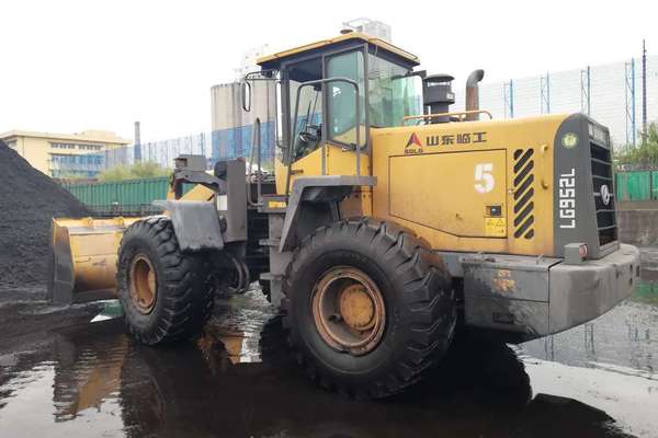 山东出售转让二手3900小时2014年临工LG952L装载机