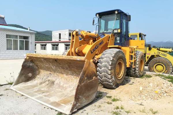 辽宁出售转让二手3000小时2007年柳工CLG855装载机