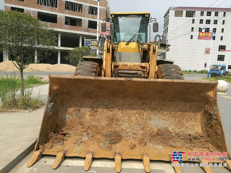 江西出售转让二手6000小时2009年临工LG952装载机