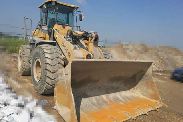 辽宁出售转让二手5000小时2011年临工LG953装载机