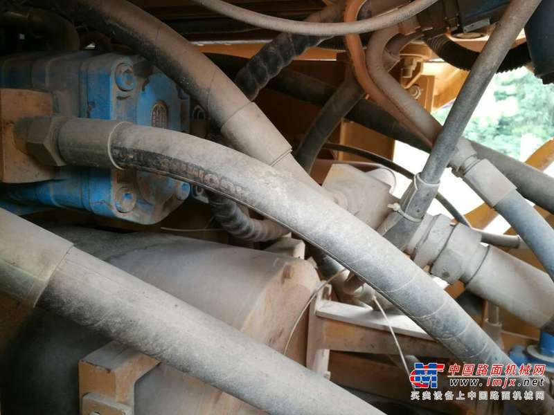 江西出售转让二手8000小时2010年龙工LG850装载机