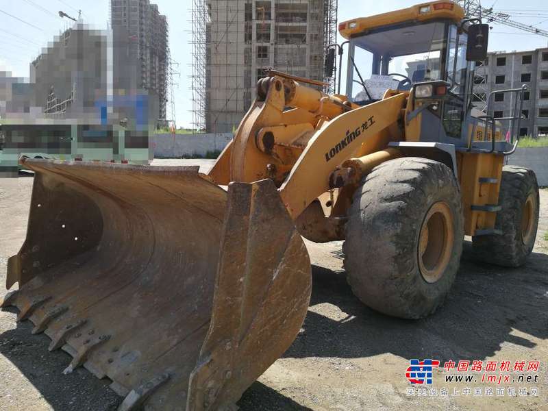 辽宁出售转让二手3000小时2011年龙工LG855B装载机