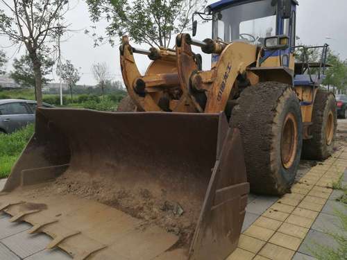 辽宁出售转让二手8000小时2006年龙工ZL50D装载机