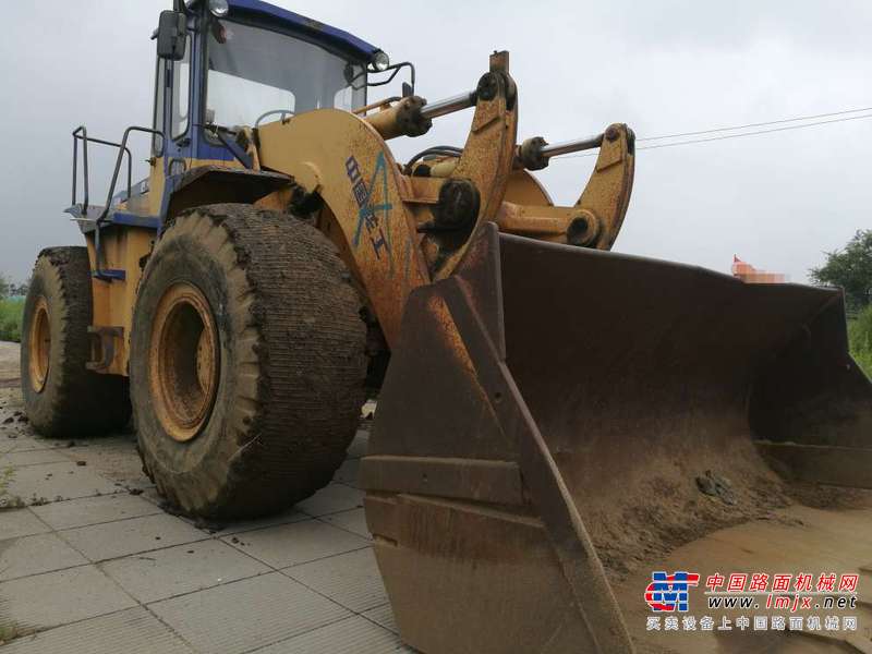辽宁出售转让二手8000小时2006年龙工ZL50D装载机