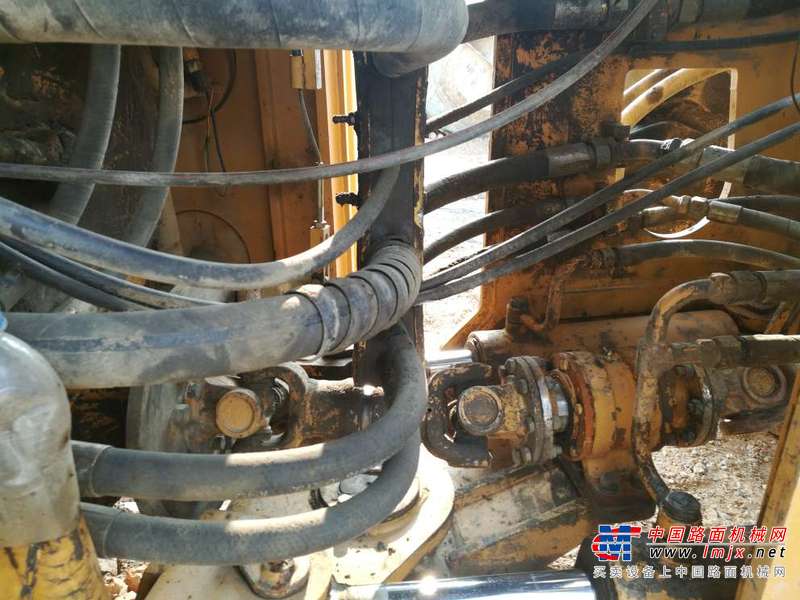 四川出售转让二手9600小时2010年龙工LG855B装载机
