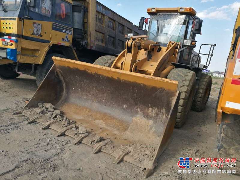 内蒙古出售转让二手3500小时2011年龙工LG855D装载机