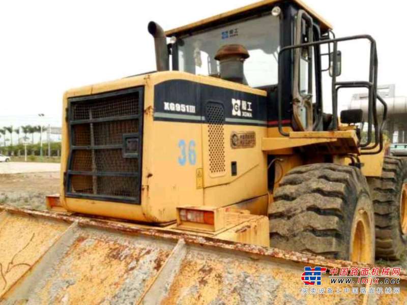 江西出售转让二手8000小时2009年厦工XG951III装载机