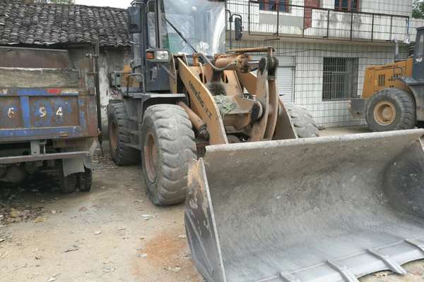 江西出售转让二手3000小时2014年龙工LG833B装载机