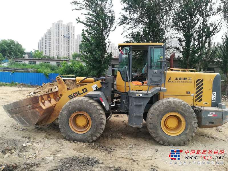 辽宁出售转让二手5000小时2013年临工LG953装载机