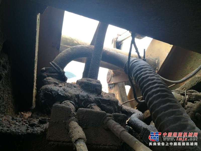 江西出售转让二手6000小时2009年龙工LG850D装载机