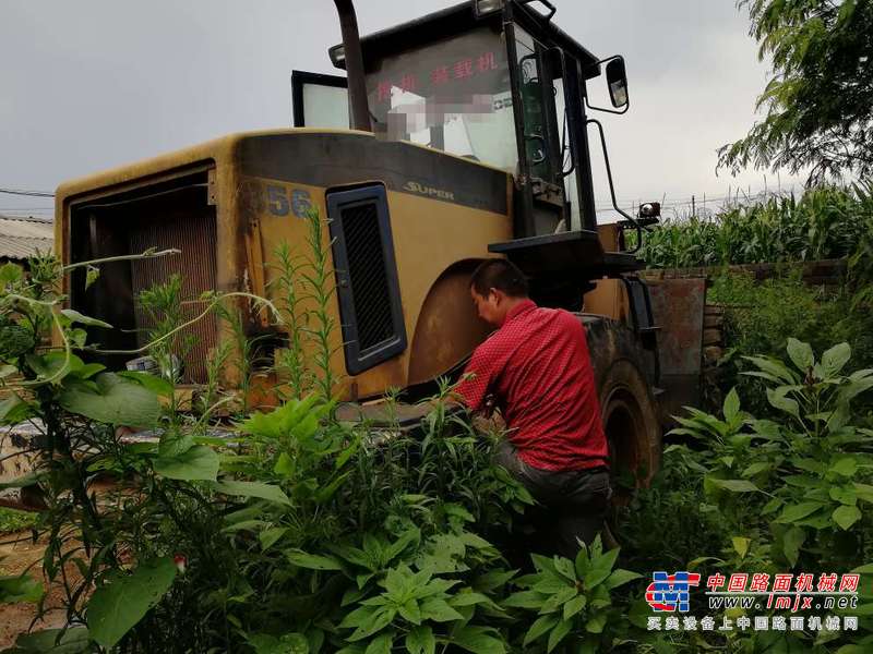 云南出售转让二手8700小时2009年柳工CLG856装载机