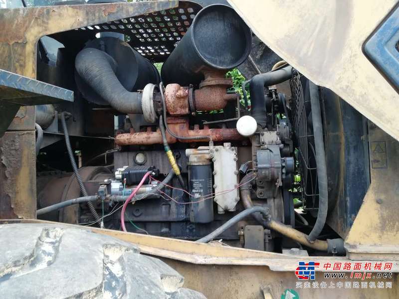 云南出售转让二手8700小时2009年柳工CLG856装载机