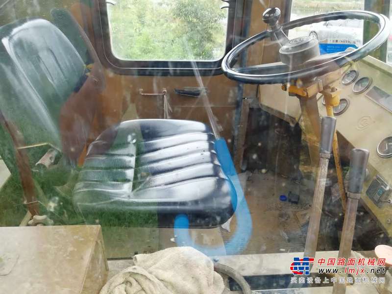 云南出售转让二手13000小时2004年柳工ZL40B装载机