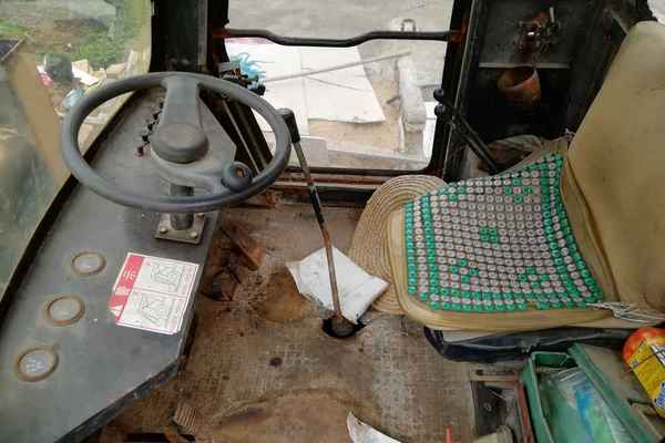江西出售转让二手7360小时2009年鲁工ZL12装载机