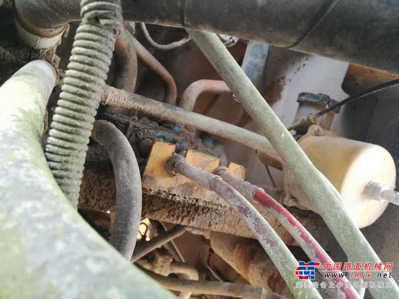 江西出售转让二手6000小时2011年龙工LG853DH装载机
