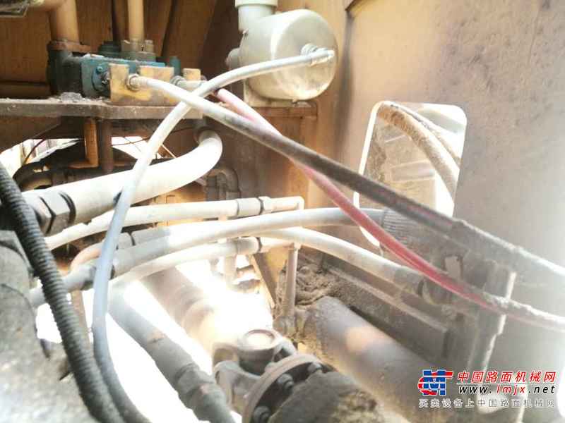江西出售转让二手6000小时2012年龙工LG853DH装载机