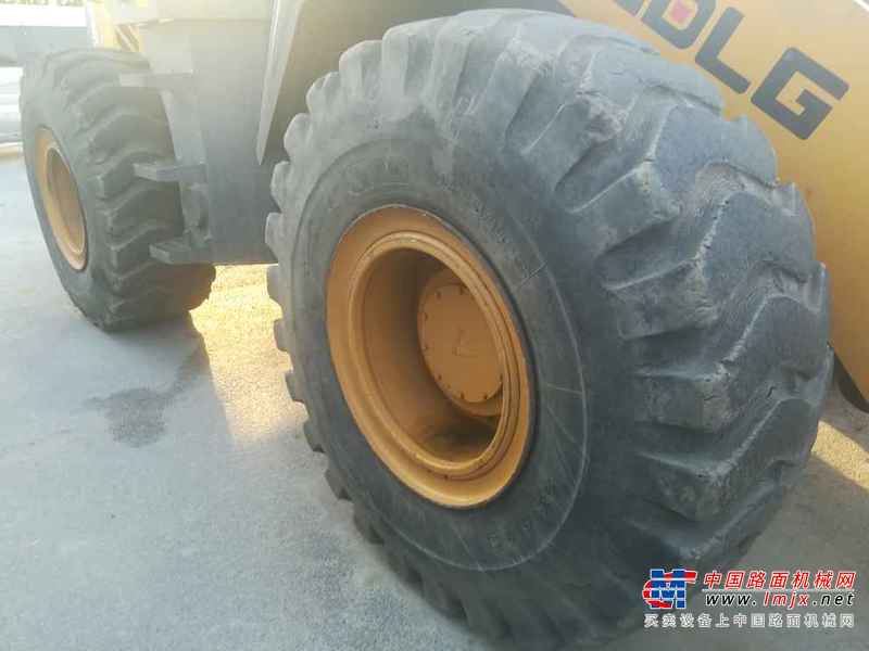 陕西出售转让二手800小时2015年临工LG953L装载机