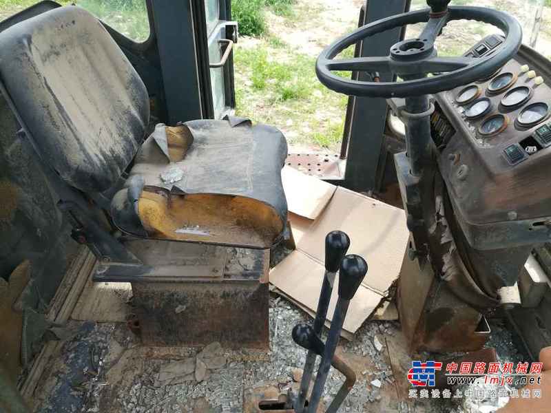 陕西出售转让二手6000小时2007年山工ZL30E装载机