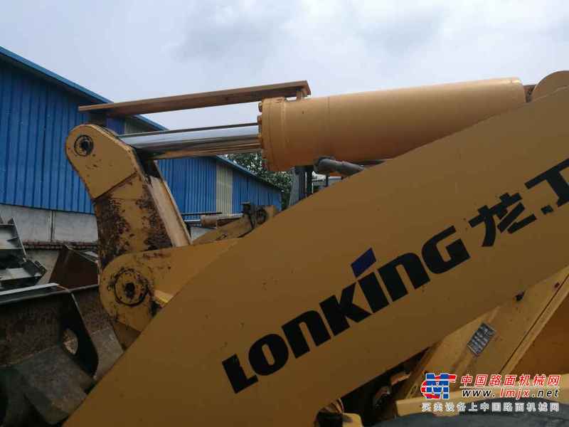 山东出售转让二手2354小时2013年龙工LG856装载机