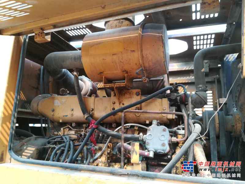 辽宁出售转让二手5000小时2010年龙工LG855装载机