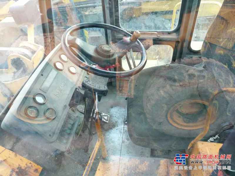 山西出售转让二手6000小时2007年徐工LW521F装载机